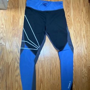 REEBOK speed wick legging in blue size M